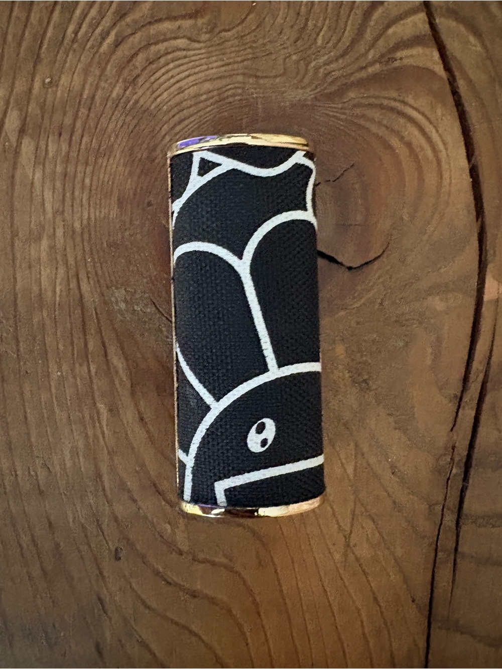 Murakami Black & White Floral Pattern Lighter Case with Gold Trim